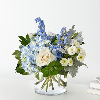Clear Skies Bouquet –  Fleuriste East Angus Et Maison Du Cadeau, East Angus PQ