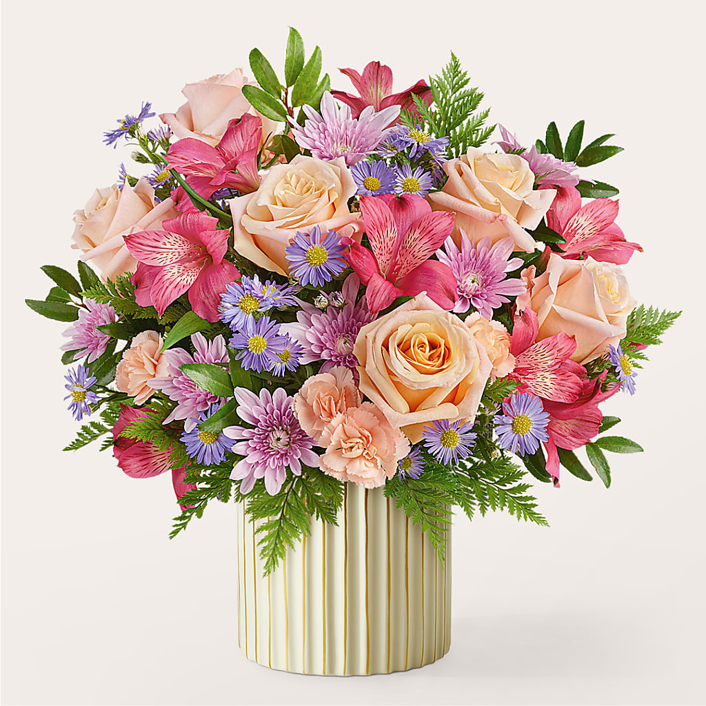 Sunset Serenade Bouquet –  Fleuriste East Angus Et Maison Du Cadeau, East Angus PQ