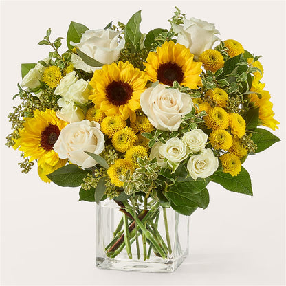 Luminous Morning Bouquet –  Fleuriste East Angus Et Maison Du Cadeau, East Angus PQ