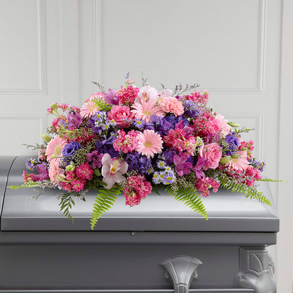 Glorious Garden Casket Spray –  Fleuriste East Angus Et Maison Du Cadeau, East Angus PQ
