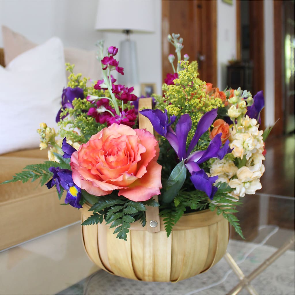 Garden of Life Basket –  Fleuriste East Angus Et Maison Du Cadeau, East Angus PQ