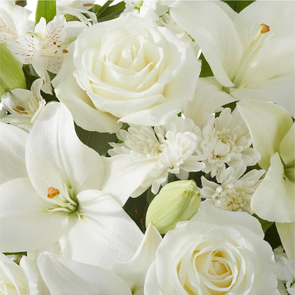 Peaceful Reflections Arrangement –  Fleuriste East Angus Et Maison Du Cadeau, East Angus PQ
