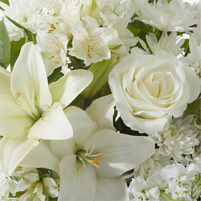 Peaceful Reflections Arrangement –  Fleuriste East Angus Et Maison Du Cadeau, East Angus PQ