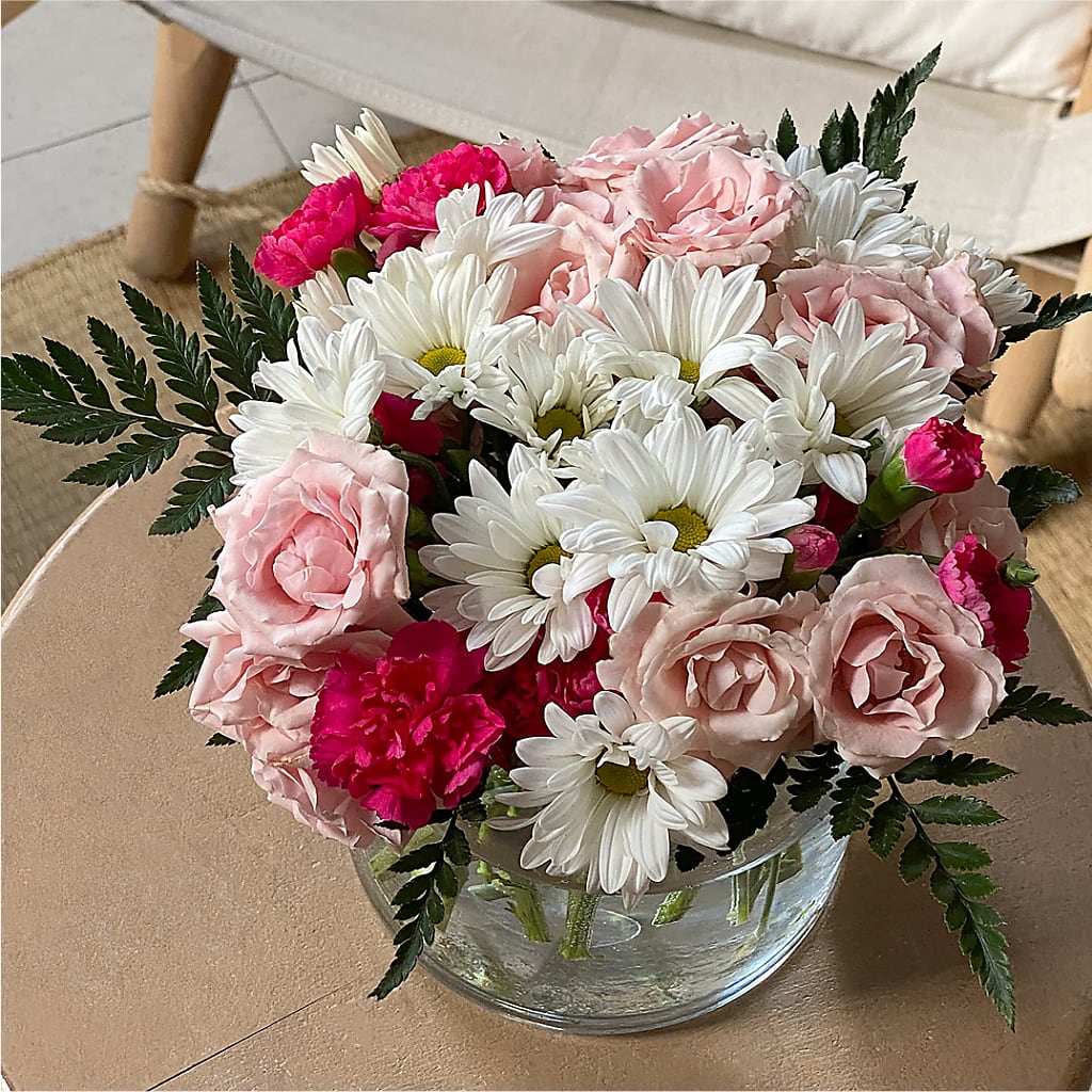 Sweet Surprises® Bouquet –  Fleuriste East Angus Et Maison Du Cadeau, East Angus PQ
