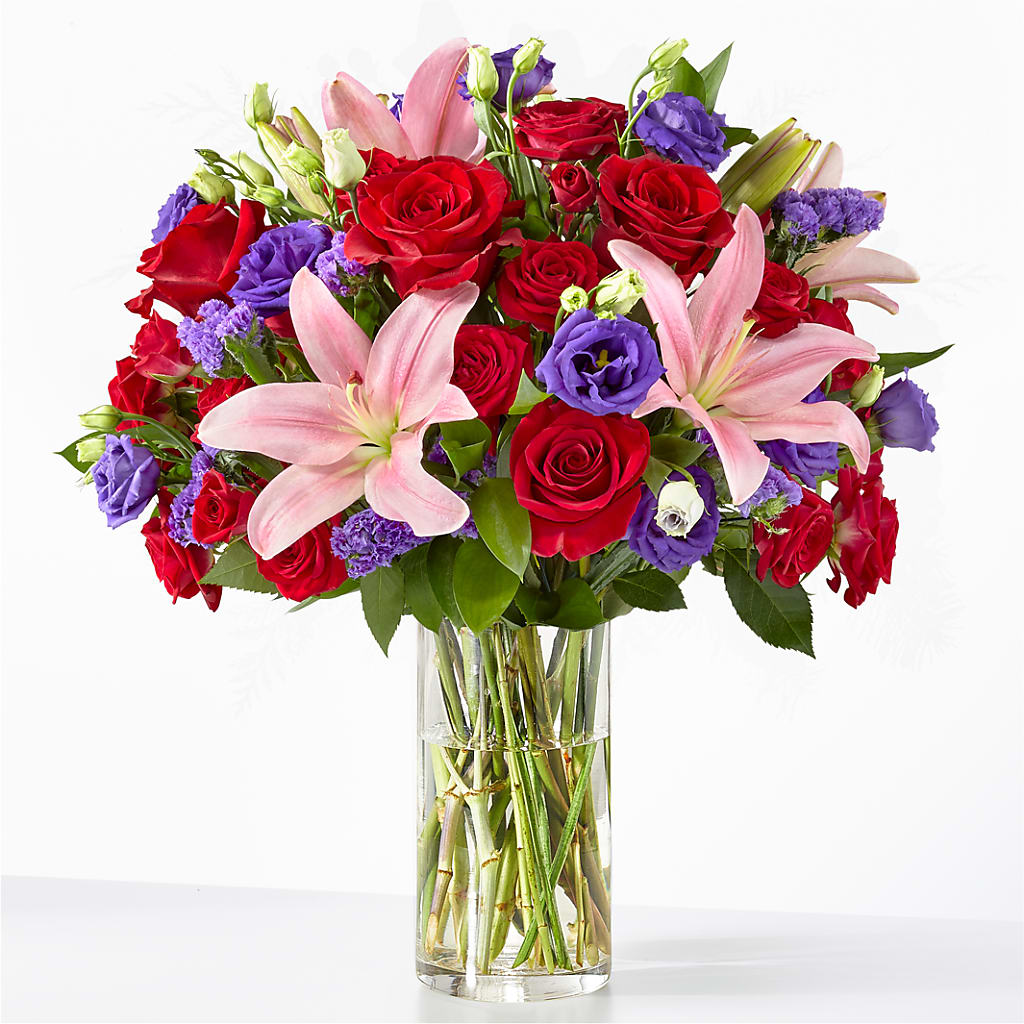 Truly Stunning Bouquet –  Fleuriste East Angus Et Maison Du Cadeau, East Angus PQ