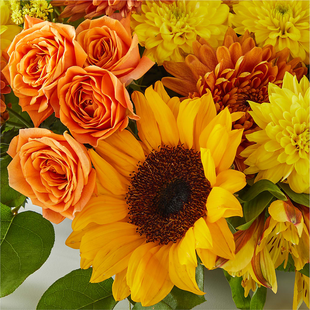 Autumn Harmony Centerpiece –  Fleuriste East Angus Et Maison Du Cadeau, East Angus PQ