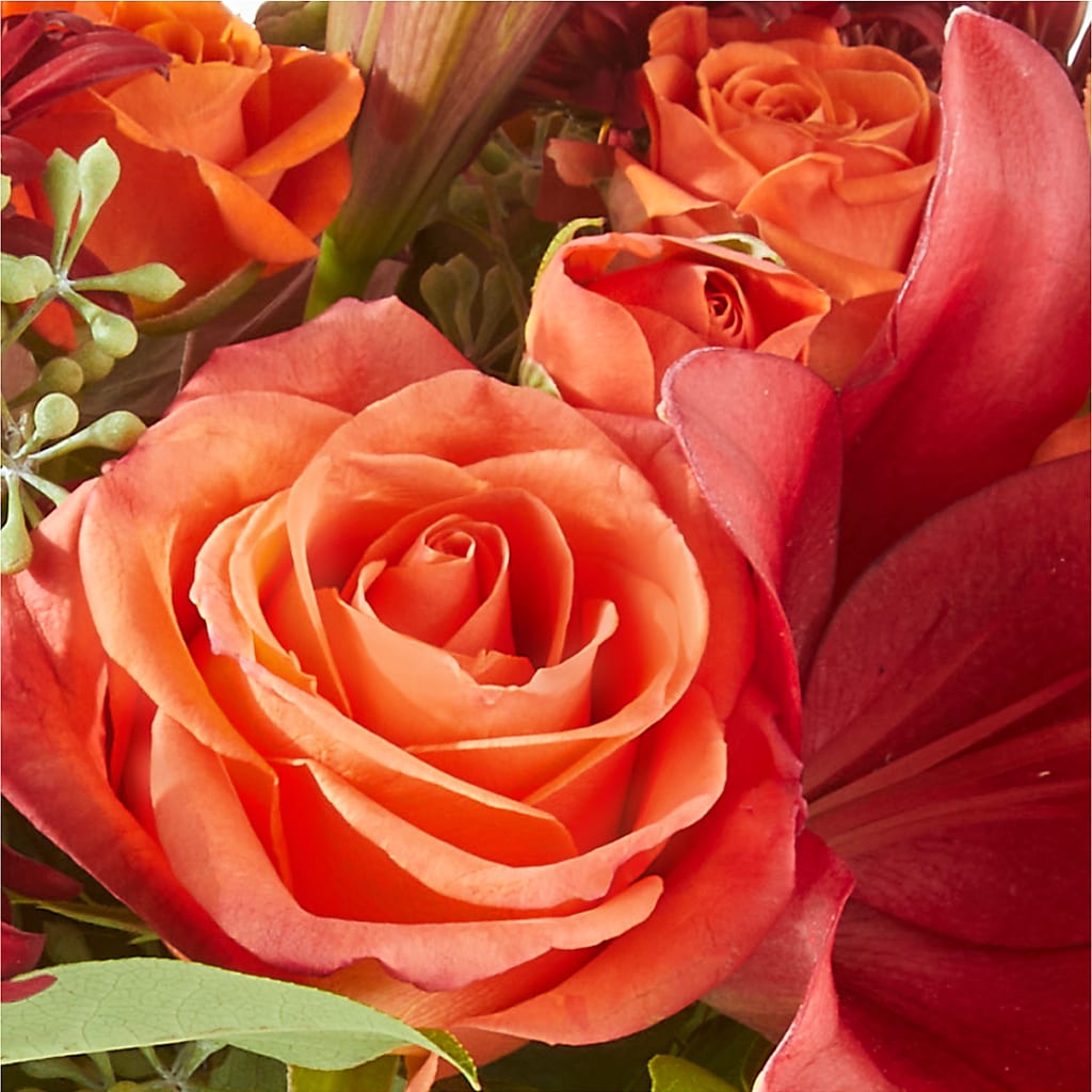 Crimson Leaves Bouquet –  Fleuriste East Angus Et Maison Du Cadeau, East Angus PQ