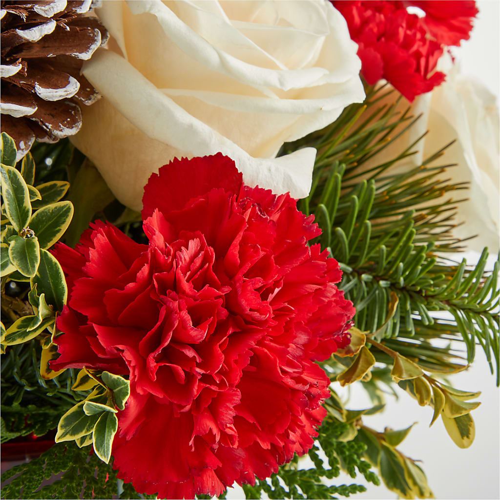 Christmas Market Bouquet –  Fleuriste East Angus Et Maison Du Cadeau, East Angus PQ