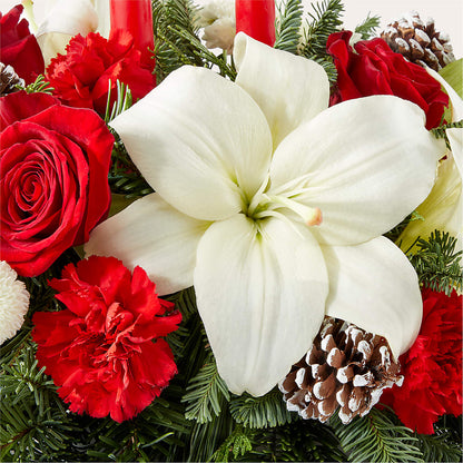 Seasonal Festivities Centerpiece –  Fleuriste East Angus Et Maison Du Cadeau, East Angus PQ
