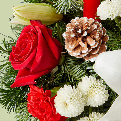Seasonal Festivities Centerpiece –  Fleuriste East Angus Et Maison Du Cadeau, East Angus PQ