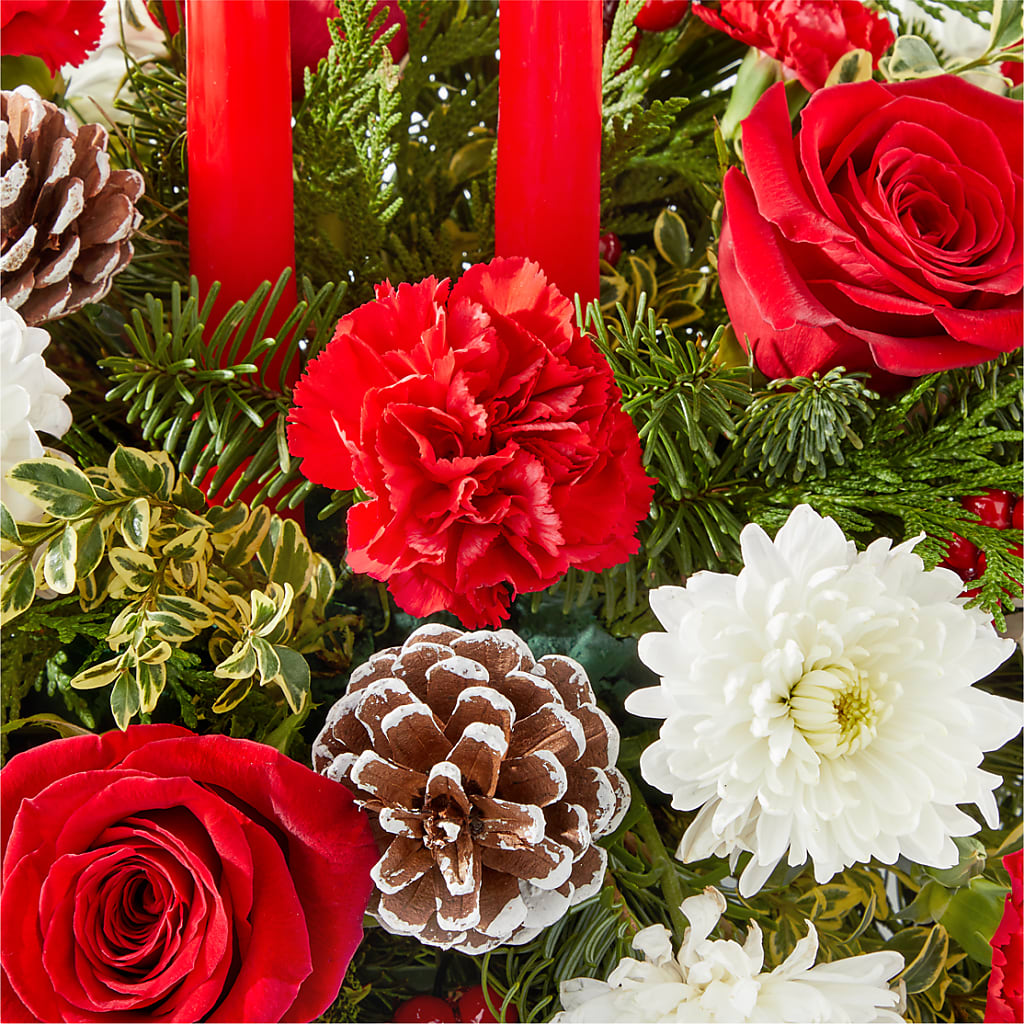Holiday Soiree Centerpiece –  Fleuriste East Angus Et Maison Du Cadeau, East Angus PQ