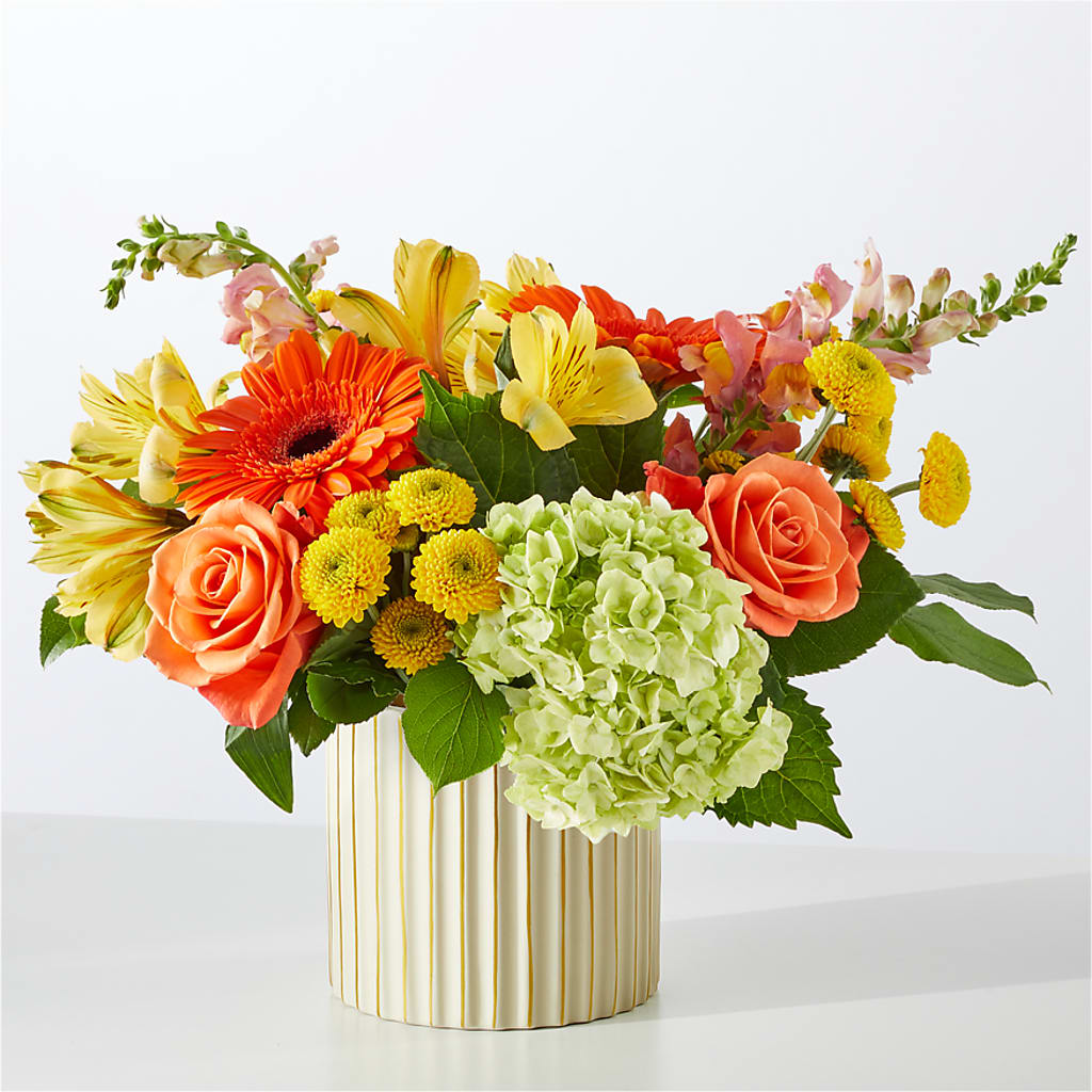 Autumn Sunshine Bouquet with Ivory Vase –  Fleuriste East Angus Et Maison Du Cadeau, East Angus PQ