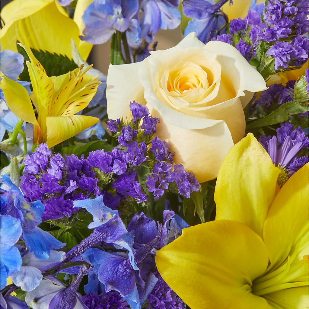 Limoncello Bouquet –  Fleuriste East Angus Et Maison Du Cadeau, East Angus PQ