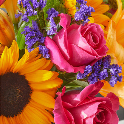 Joyful Bouquet –  Fleuriste East Angus Et Maison Du Cadeau, East Angus PQ