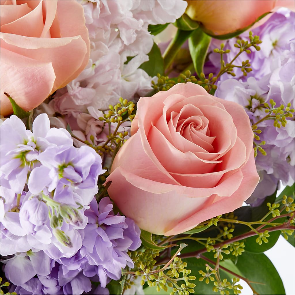 Embraced Bouquet –  Fleuriste East Angus Et Maison Du Cadeau, East Angus PQ