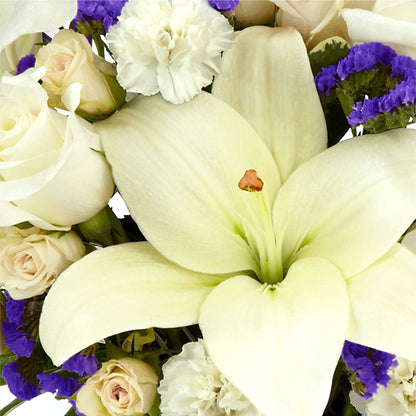 Sapphire Rush Bouquet –  Fleuriste East Angus Et Maison Du Cadeau, East Angus PQ