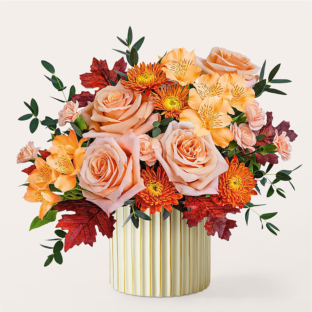 Spiced Latte Bouquet with Ivory Vase –  Fleuriste East Angus Et Maison Du Cadeau, East Angus PQ