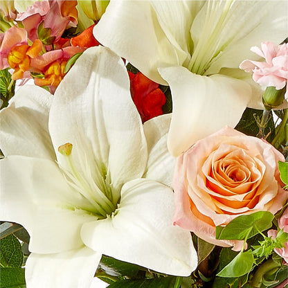 Grapefruit Splash Bouquet –  Fleuriste East Angus Et Maison Du Cadeau, East Angus PQ