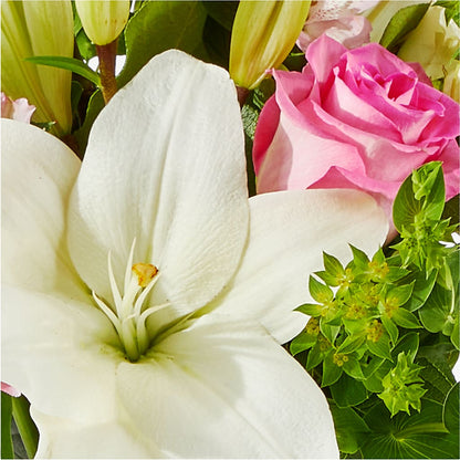 Fondly Bouquet –  Fleuriste East Angus Et Maison Du Cadeau, East Angus PQ
