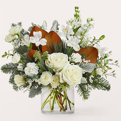 Fresh Snowfall Bouquet –  Fleuriste East Angus Et Maison Du Cadeau, East Angus PQ
