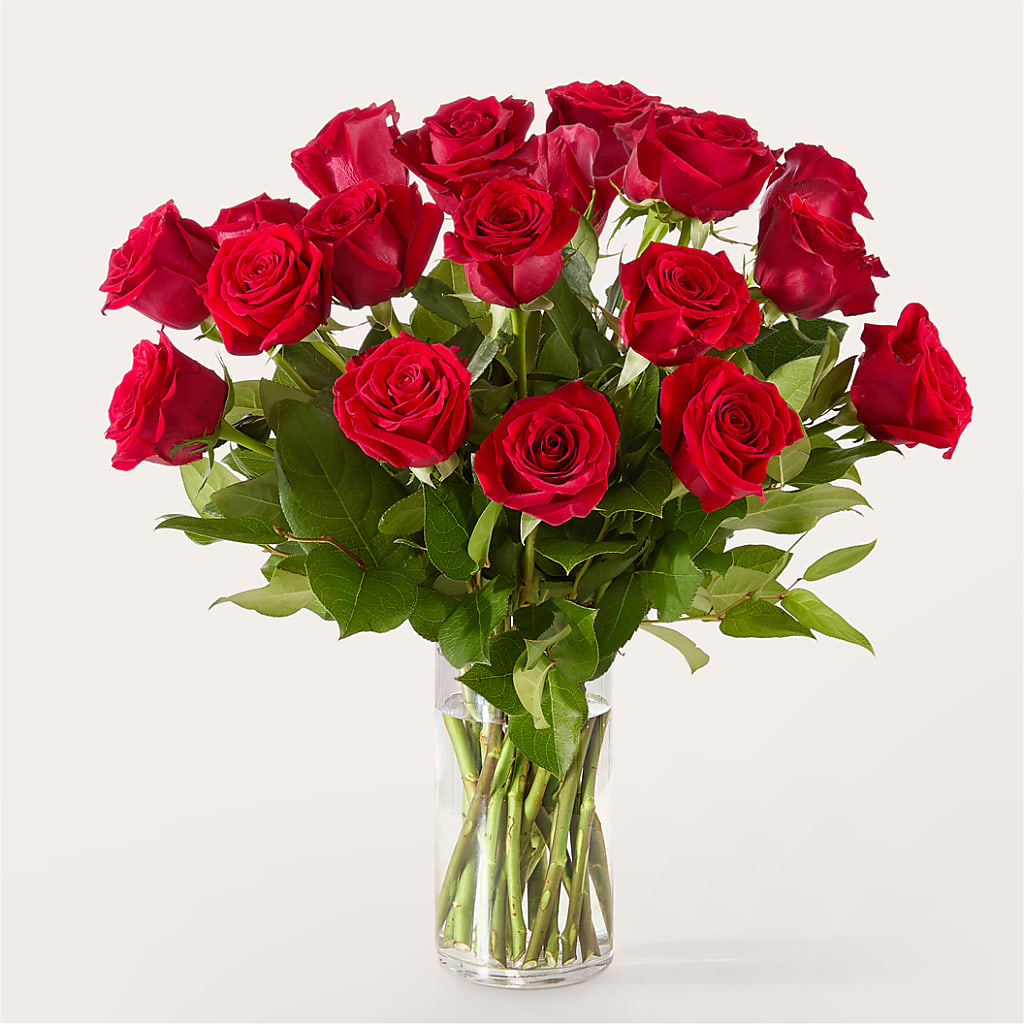 The One Red Rose Bouquet –  Fleuriste East Angus Et Maison Du Cadeau, East Angus PQ