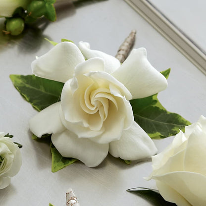Gardenia Boutonniere –  Fleuriste East Angus Et Maison Du Cadeau, East Angus PQ
